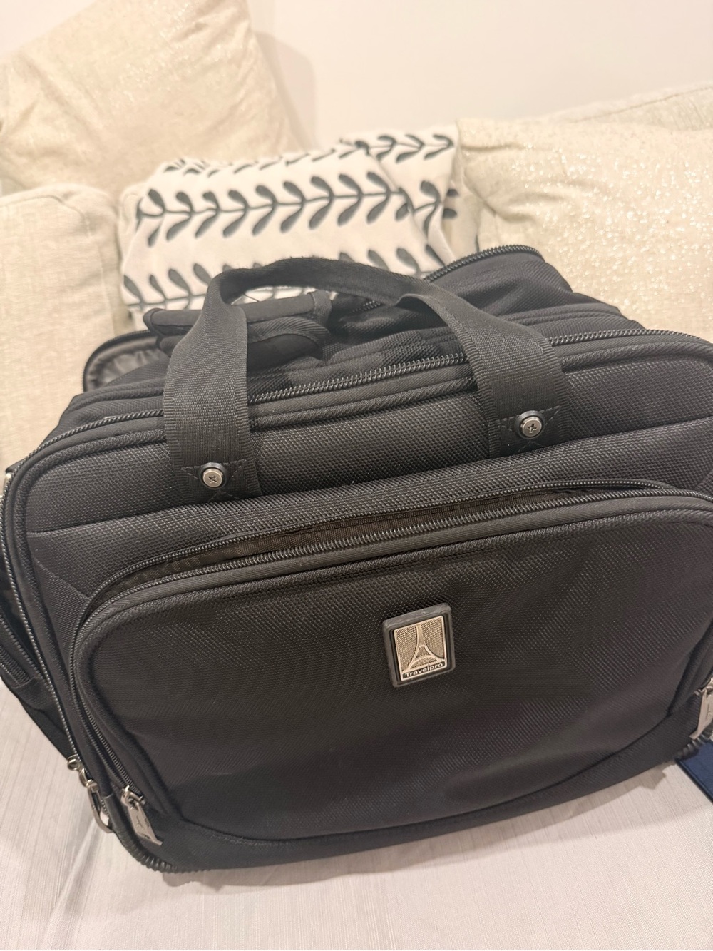 Black Professional Laptop Briefcase with Front Organizer Pocket